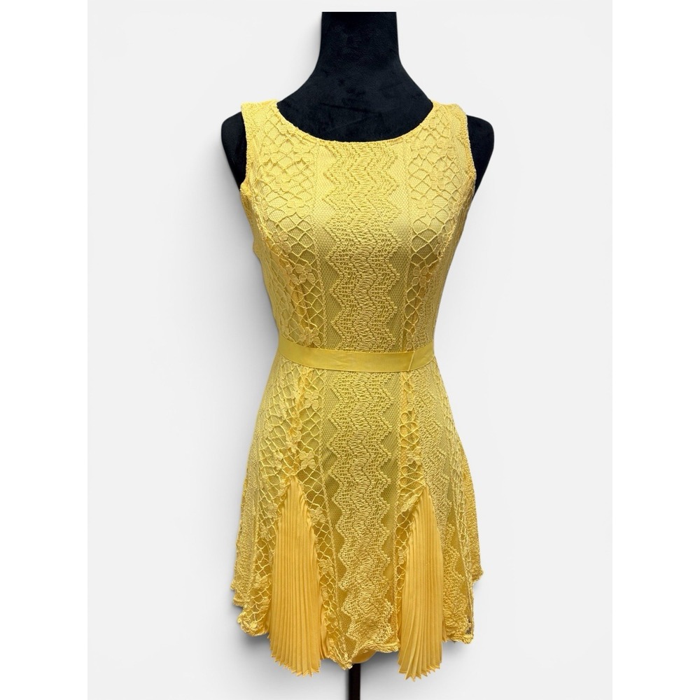 Disney Beauty and the Beast Belle Womens Mini Dress Yellow Size Small Lace